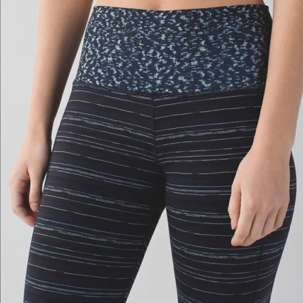 LULULEMON  | Cyber Stripe Skinny Groove Pants